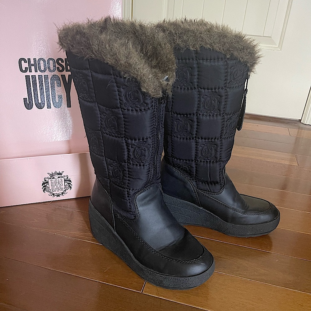 Juicy Couture Snow Flurry Boots